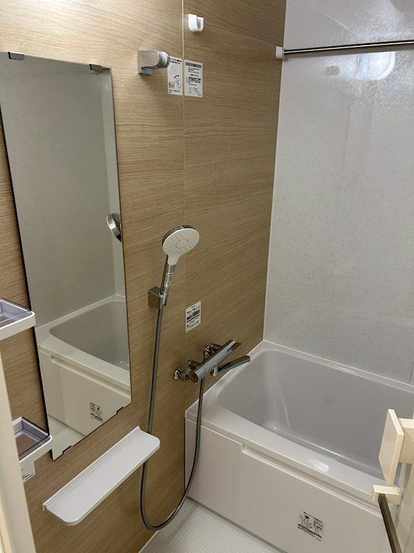 シャワールーム