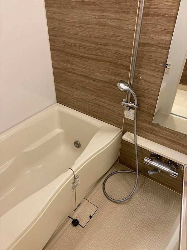 シャワールーム