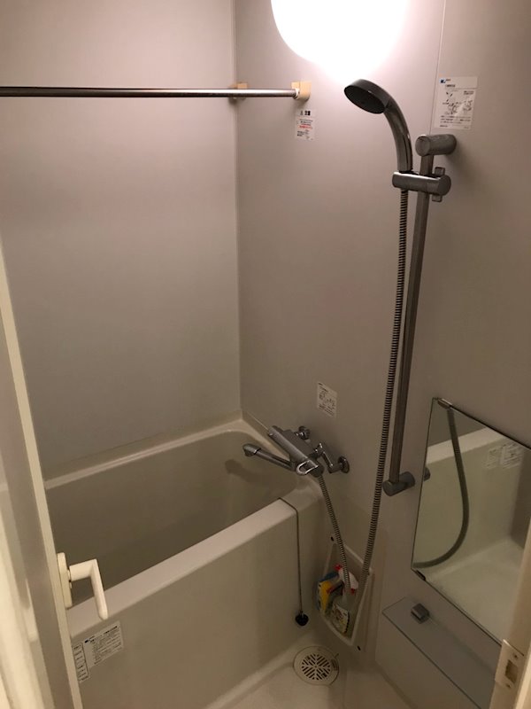 シャワールーム