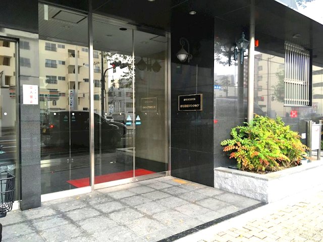 建物エントランス