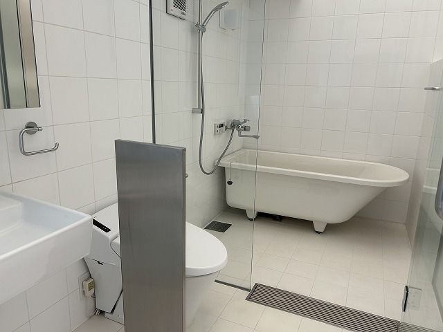 シャワールーム