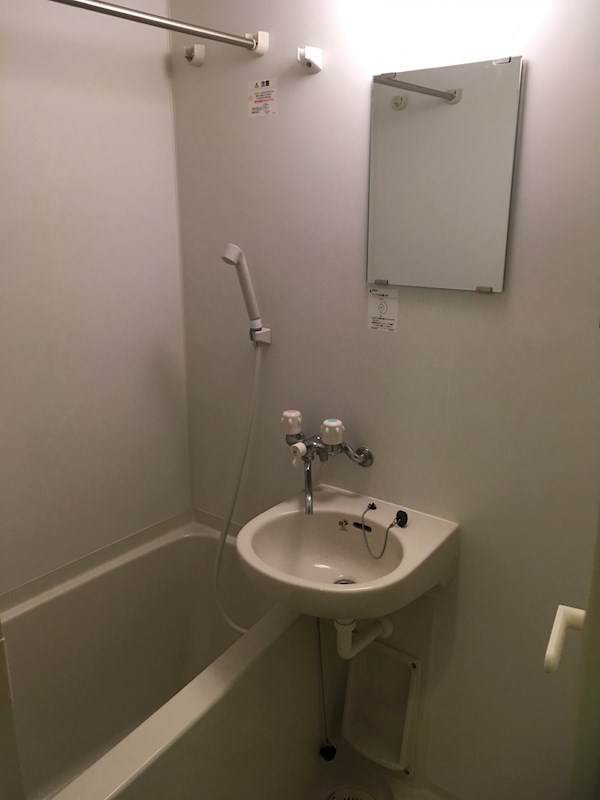 シャワールーム