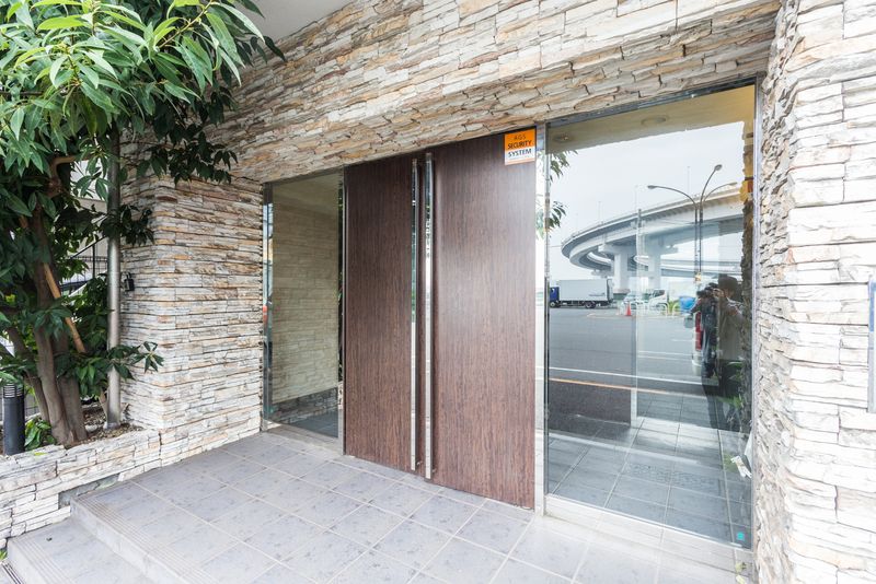 建物エントランス