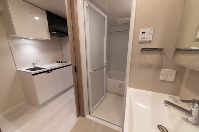 シャワールーム