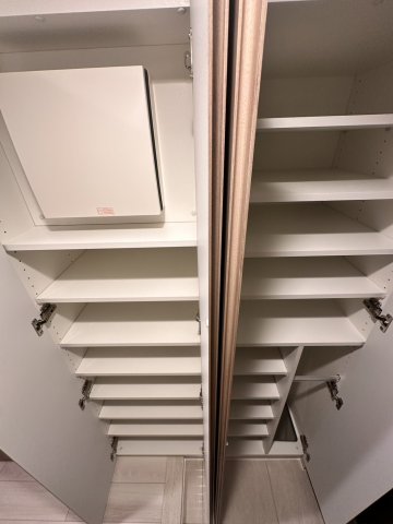 収納