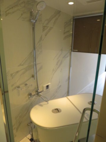 シャワールーム