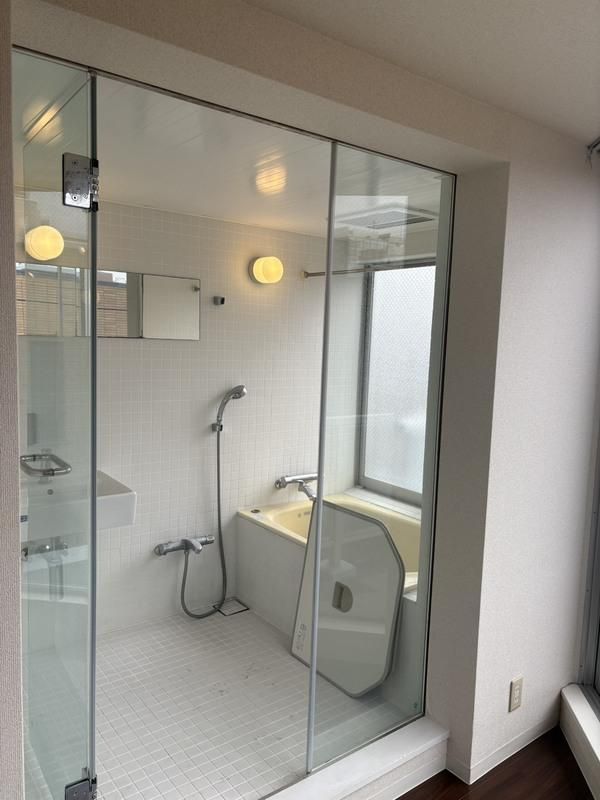 シャワールーム