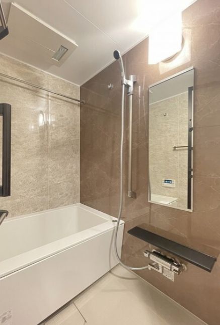 シャワールーム