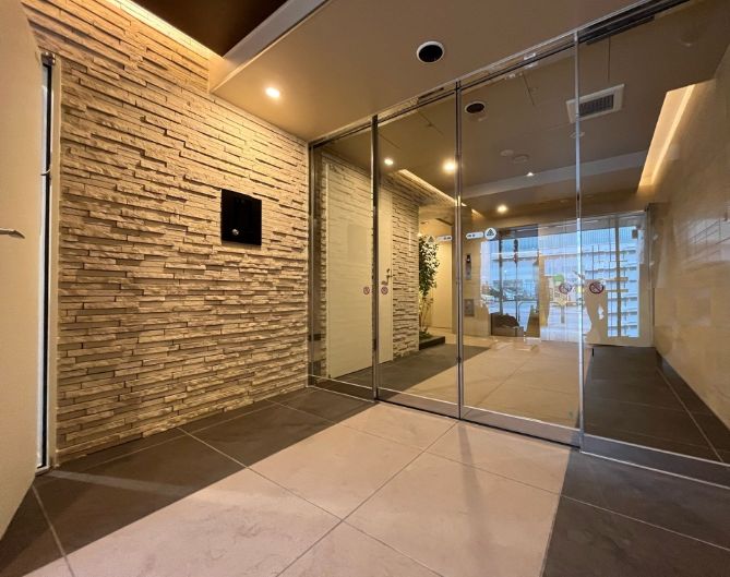 建物エントランス