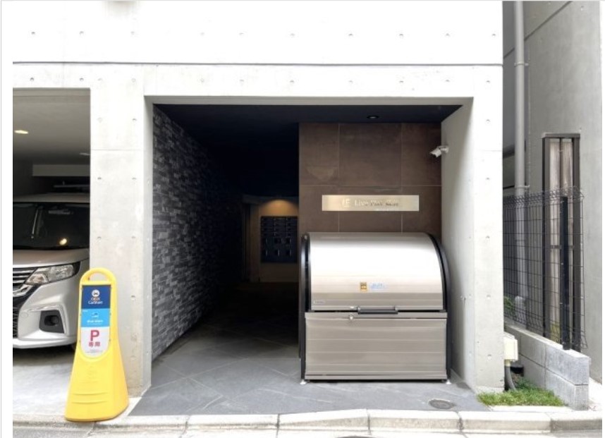 建物エントランス
