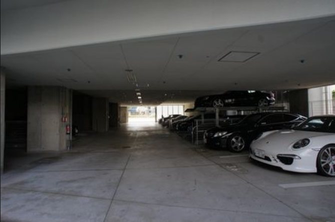 駐車場