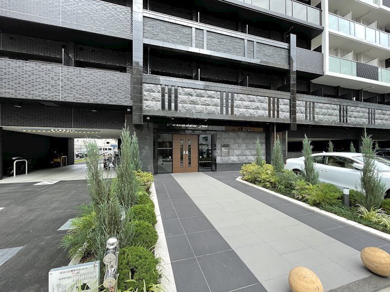 建物エントランス