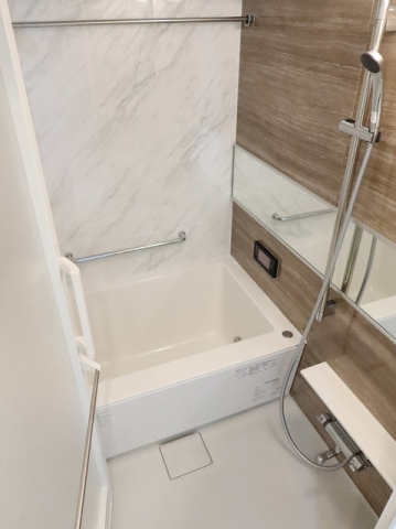 シャワールーム