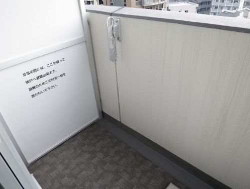 バルコニー