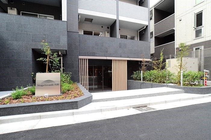 建物エントランス