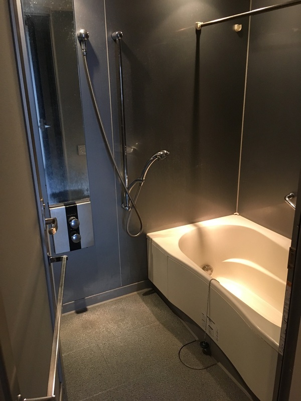 シャワールーム