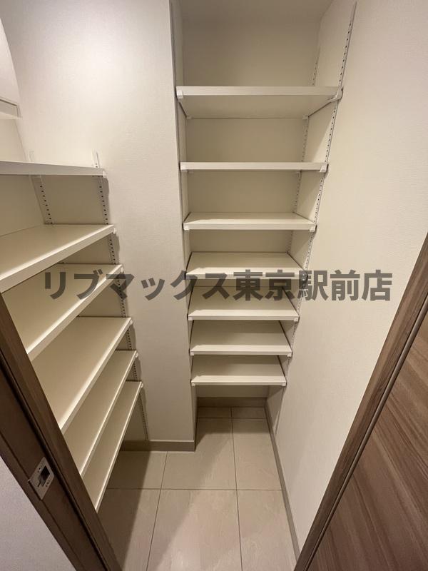 収納