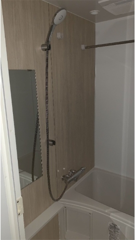 シャワールーム