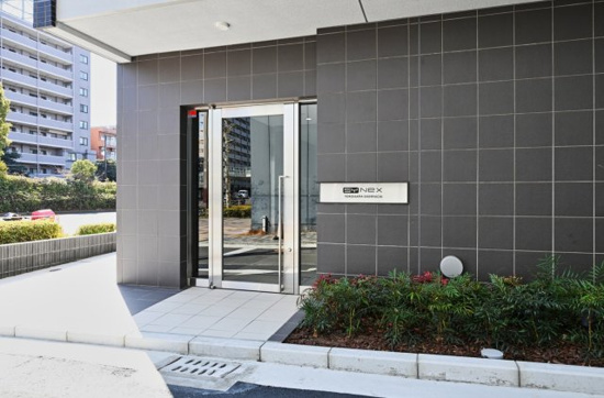 建物エントランス