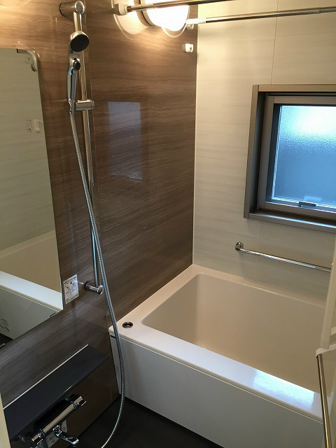 シャワールーム