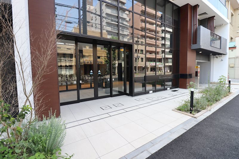 建物エントランス