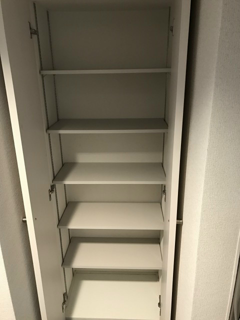 収納