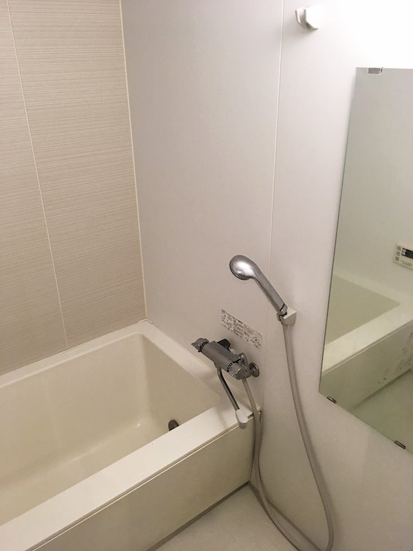 シャワールーム