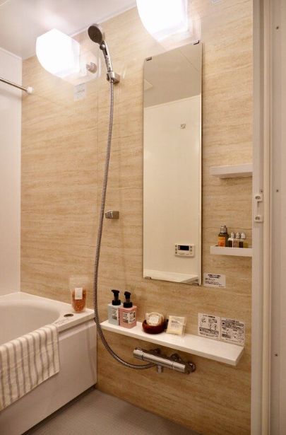 シャワールーム