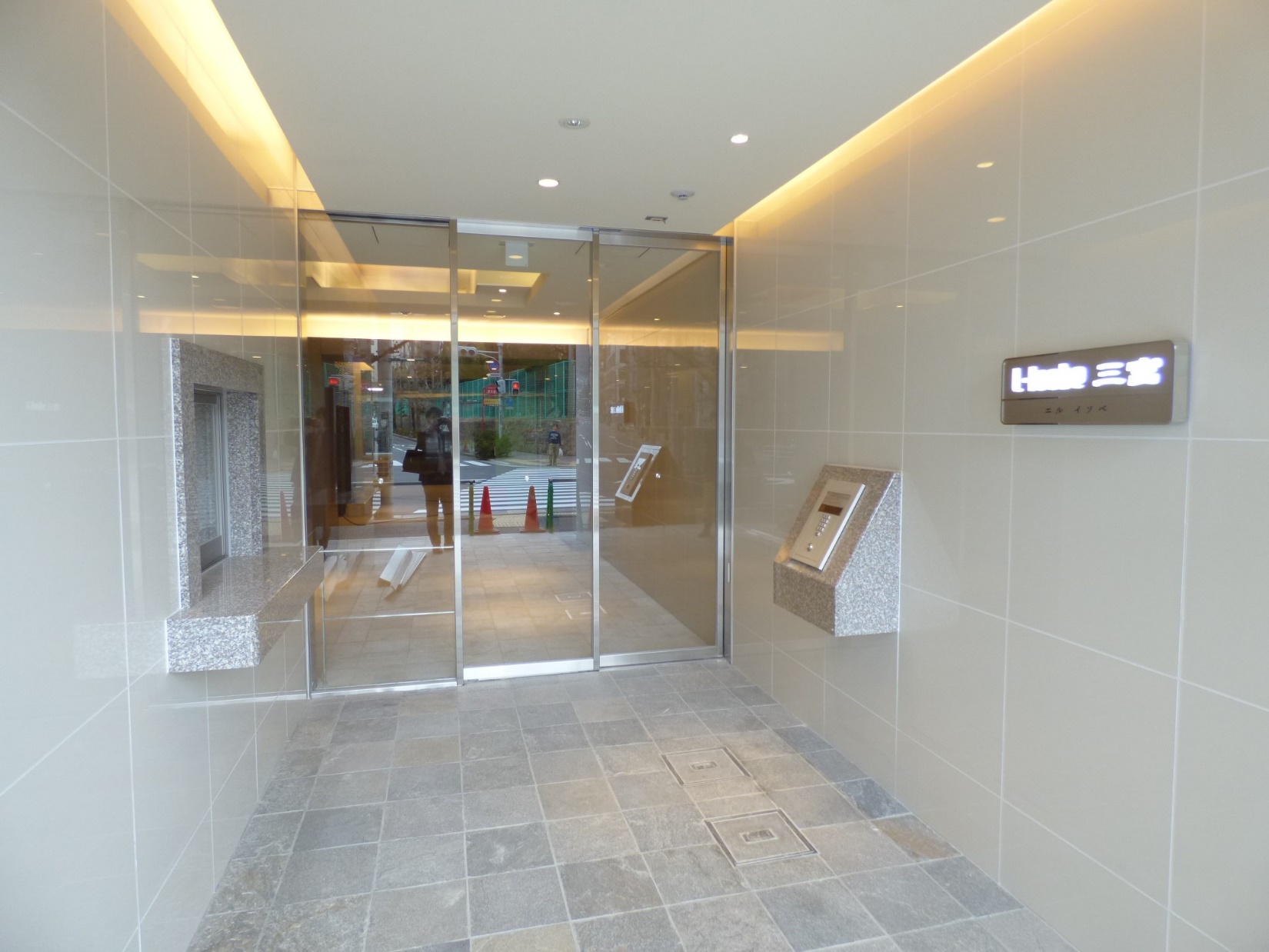 建物エントランス