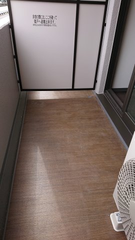 バルコニー