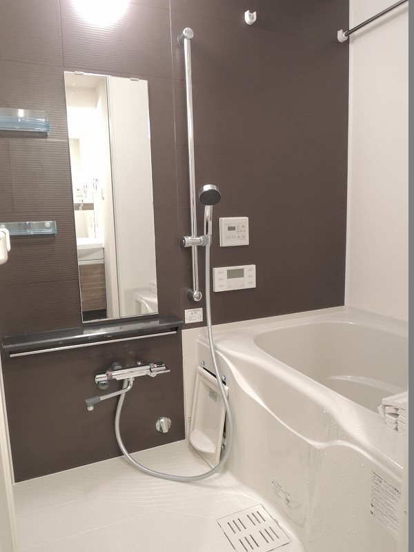 シャワールーム