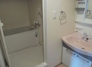 シャワールーム