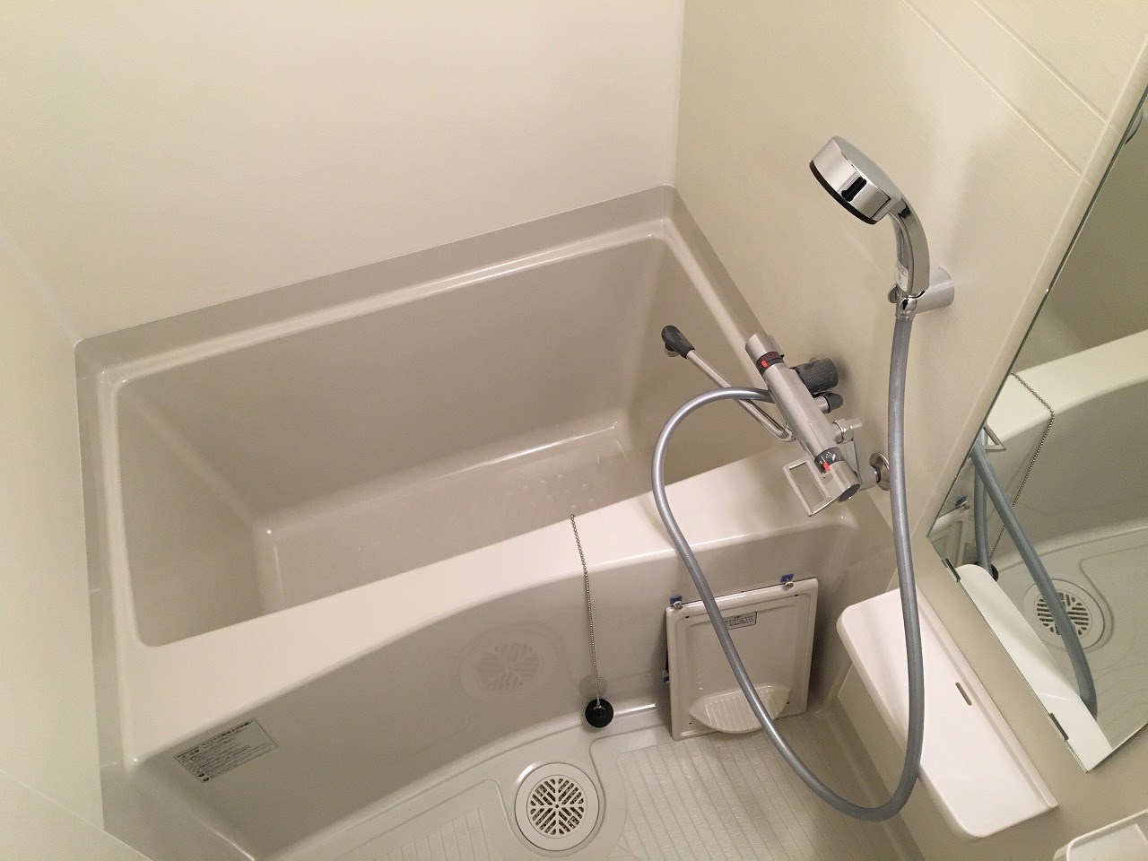 シャワールーム