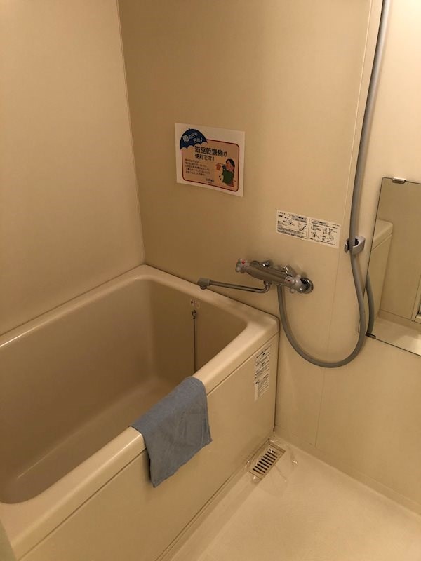 シャワールーム