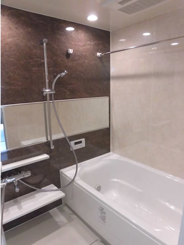 シャワールーム