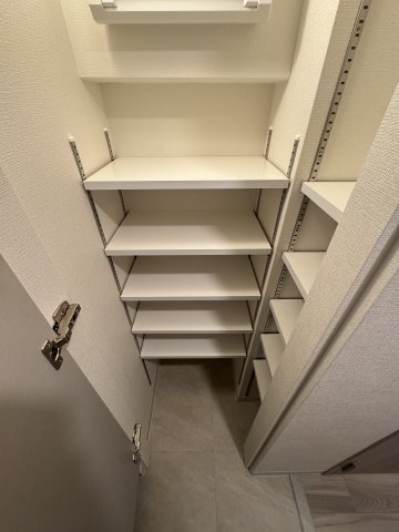 収納