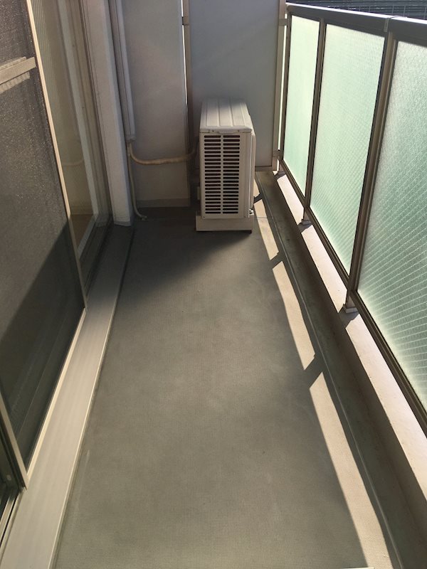 バルコニー