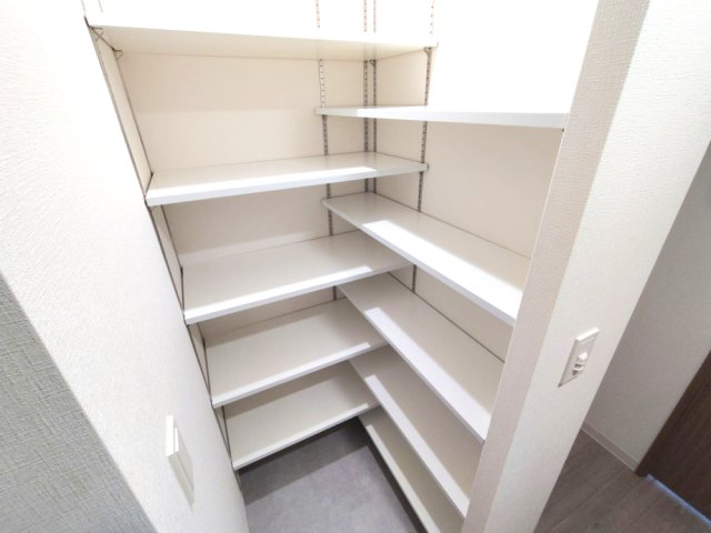 収納