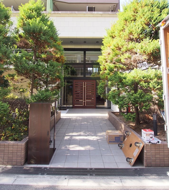 建物エントランス