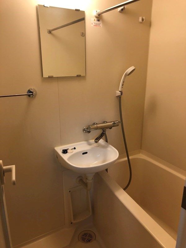 シャワールーム