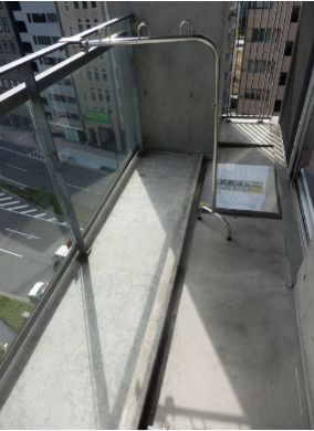 バルコニー