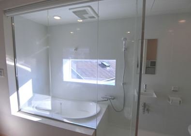 シャワールーム