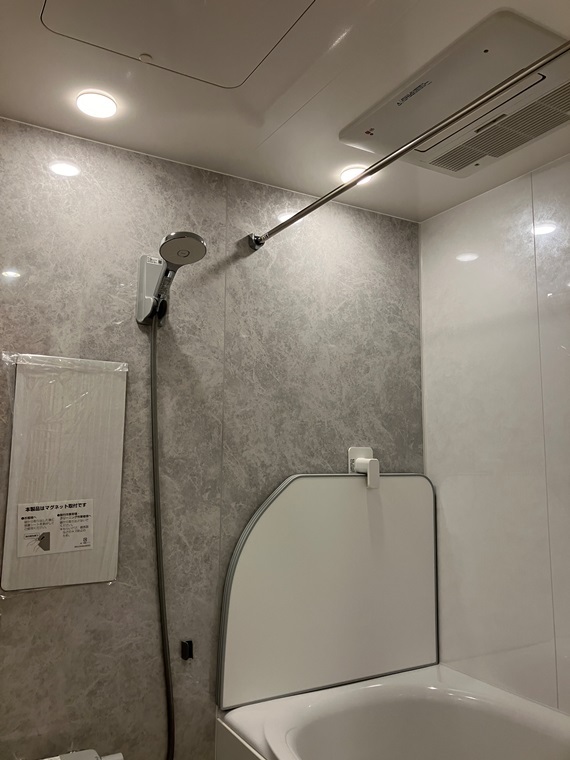 シャワールーム