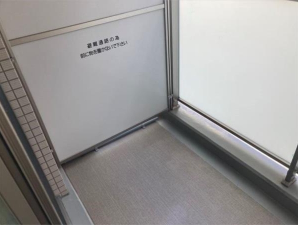 バルコニー