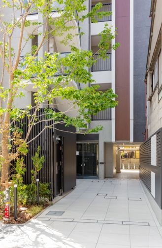 建物エントランス