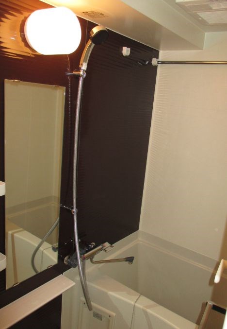 シャワールーム