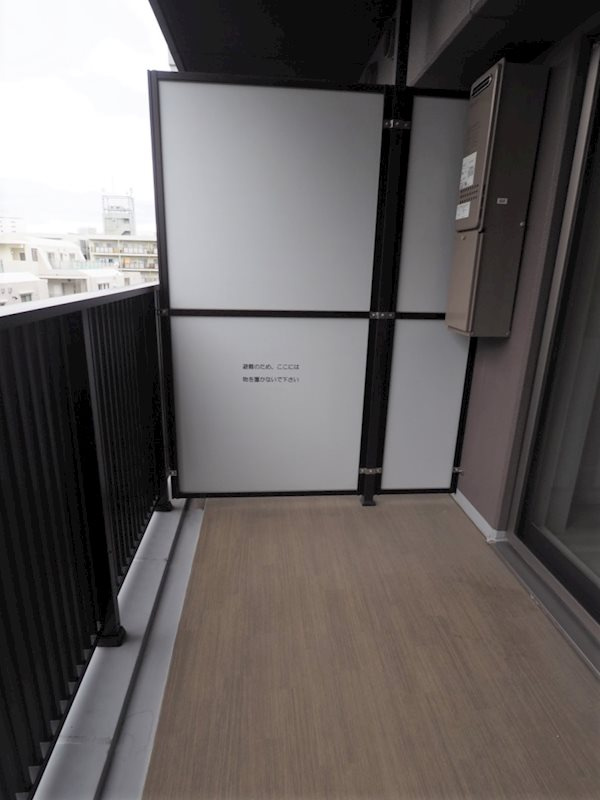 バルコニー