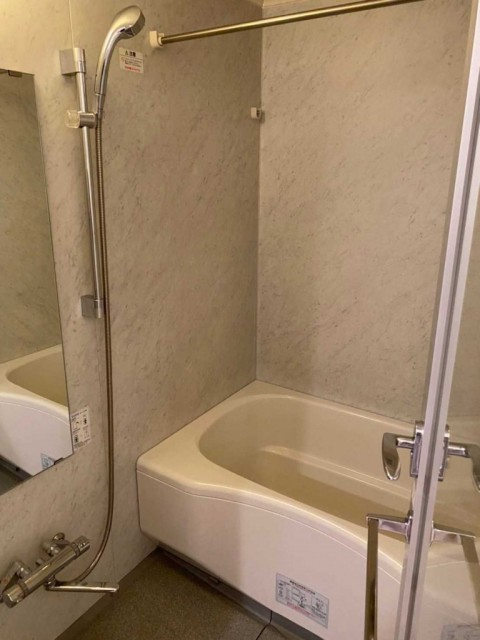 シャワールーム