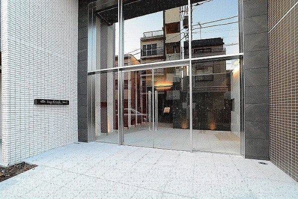 建物エントランス