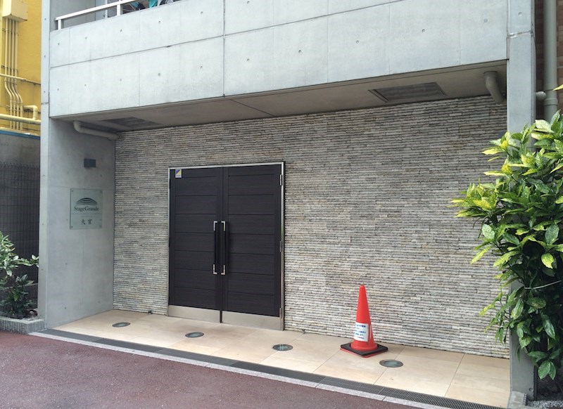 建物エントランス